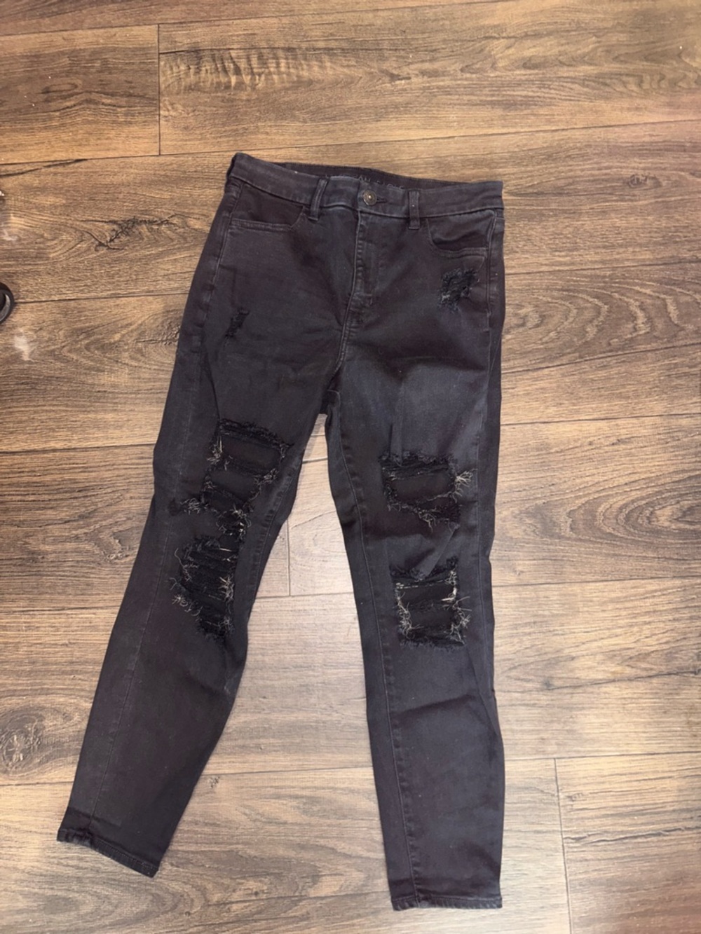 American Eagle Outfitters Black Distressed Skinny Jeans